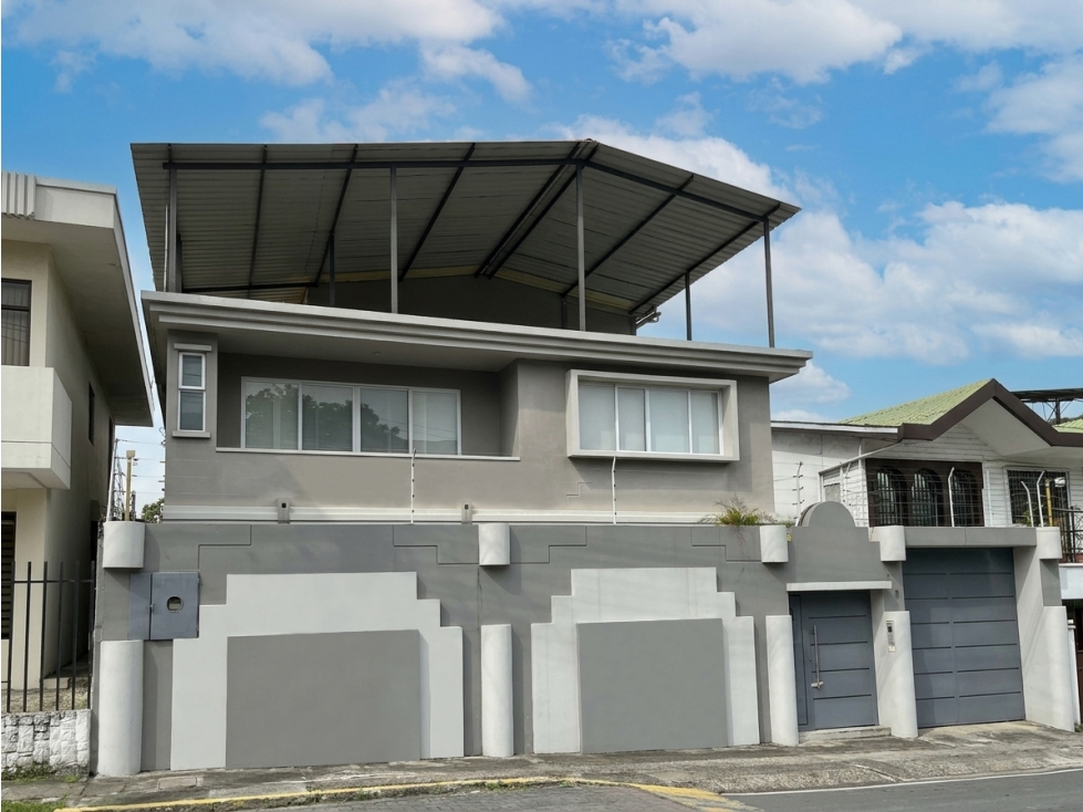 VENTA CASA LOS CEIBOS, GUAYAQUIL (Caroze)