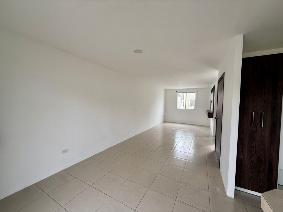 ALQUILO CASA EN VIA A LA COSTA (marav) — foto 3