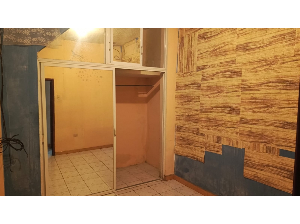 VENDO CASA EN LAS ACACIAS SUR DE GUAYAQUIL (EFDELA) - 6
