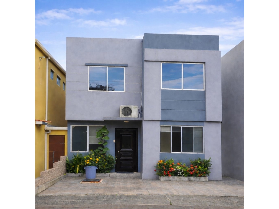 EN VENTA CASA URBANIZACIÓN COMPOSTELA (Jkcal) - 1