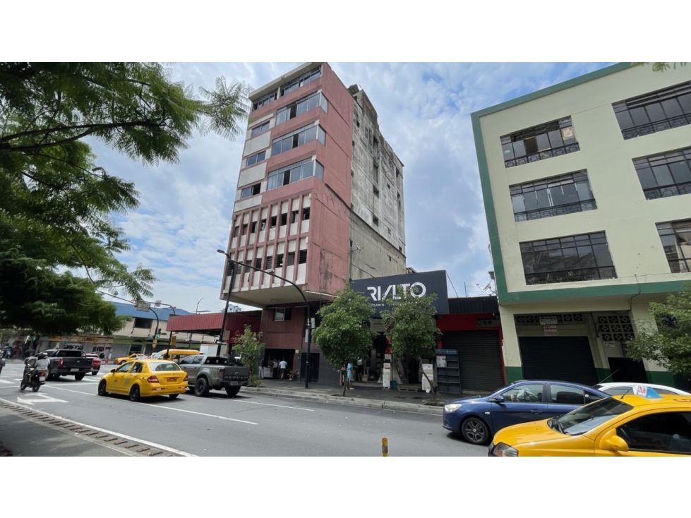 VENTA EDIFICIO CENTRO DE GUAYAQUIL, 10 DE AGOSTO (FRANMO) — foto 2