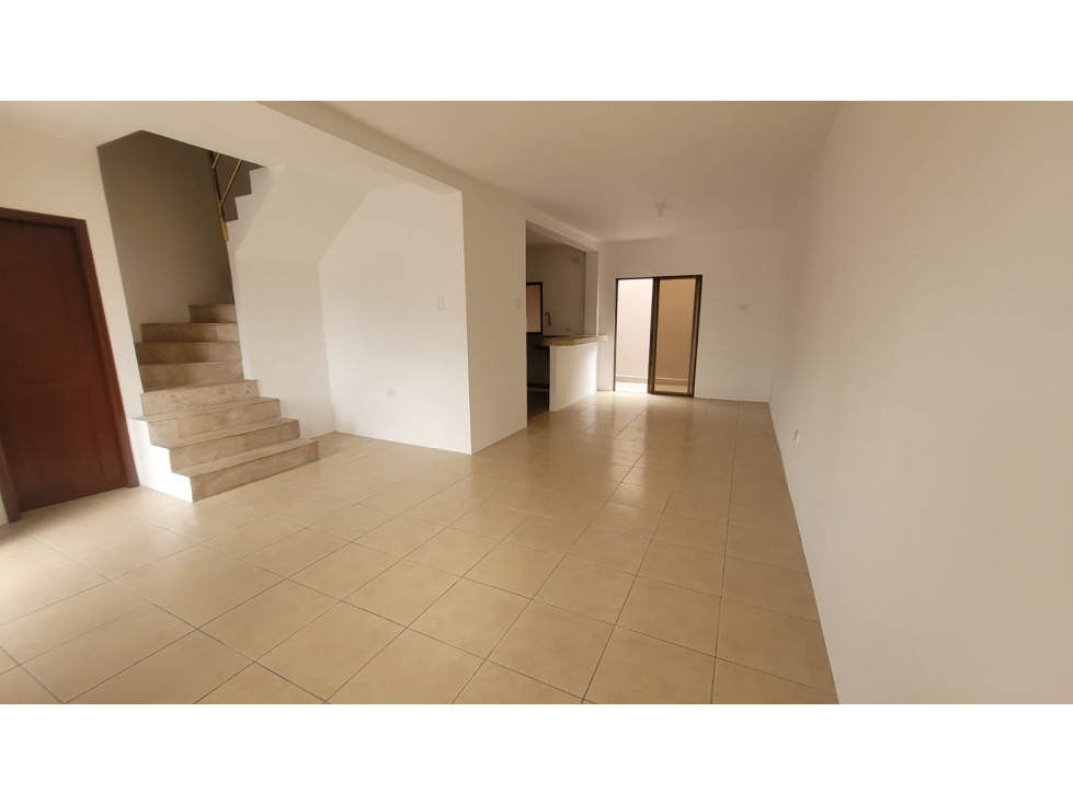 CASA EN VENTA MUCHO LOTE 1 (MACRIS) — foto 2