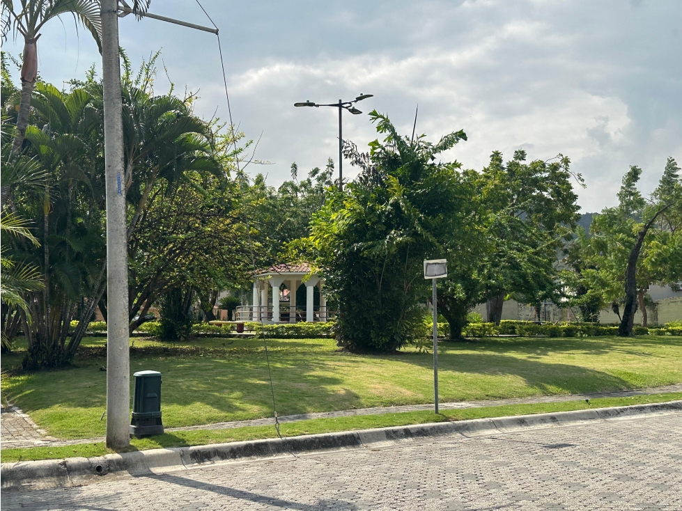 SE VENDE CASA VIA AL SOL KM. 14.5 URB. VIA AL SOL (MARMIR) - 2