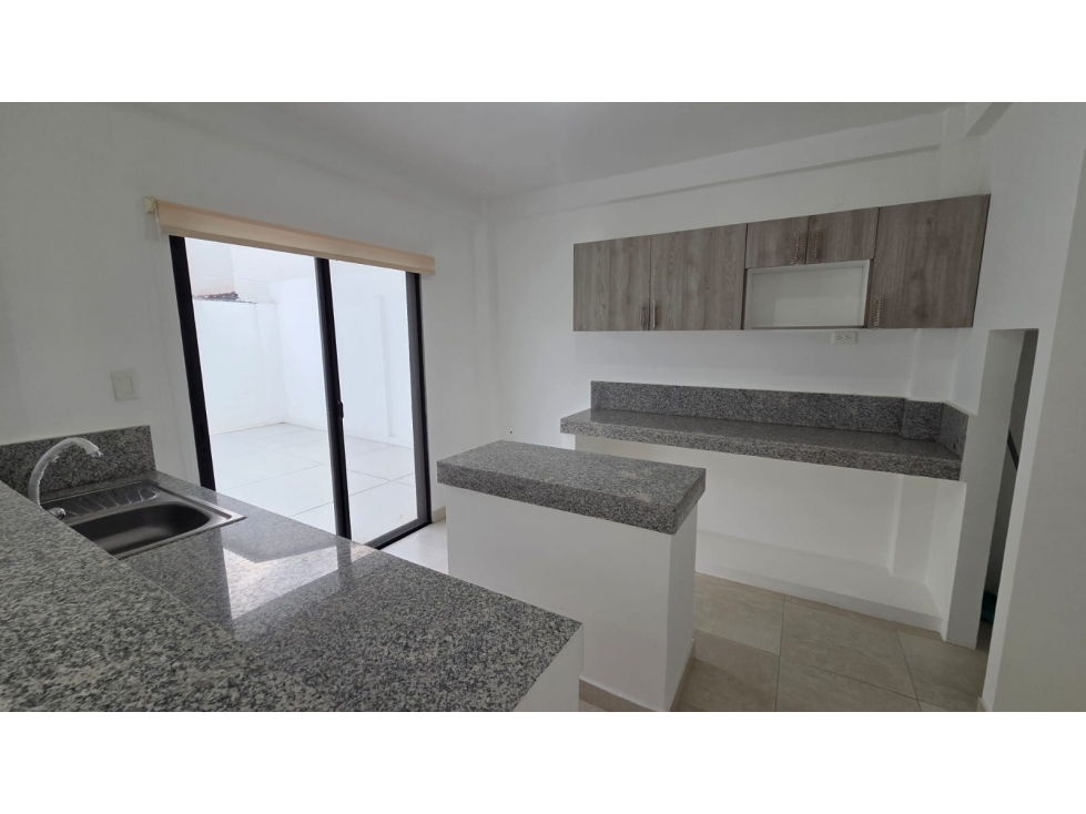 CASA EN VENTA JOYA GRANATE (VICSZO) — foto 5