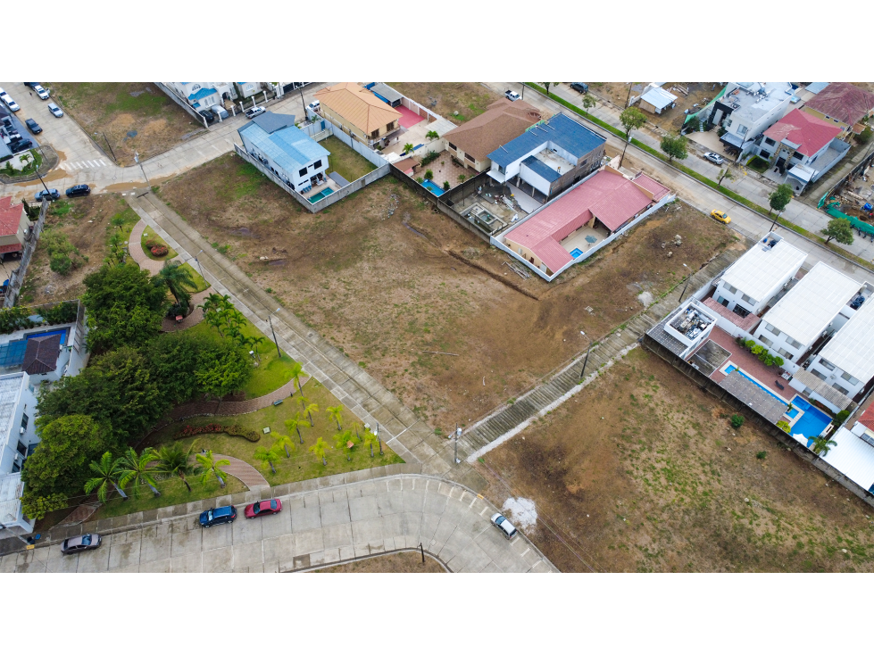 VENTA TERRENO CONDADO VICOLINCI AV. LEON.FEBRES CORDERO(VICSZO) - 5