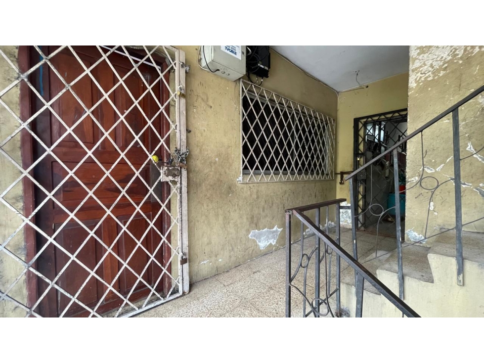 VENTA EDIFICIO CENTRO DE GUAYAQUIL, 10 DE AGOSTO (FRANMO) — foto 5