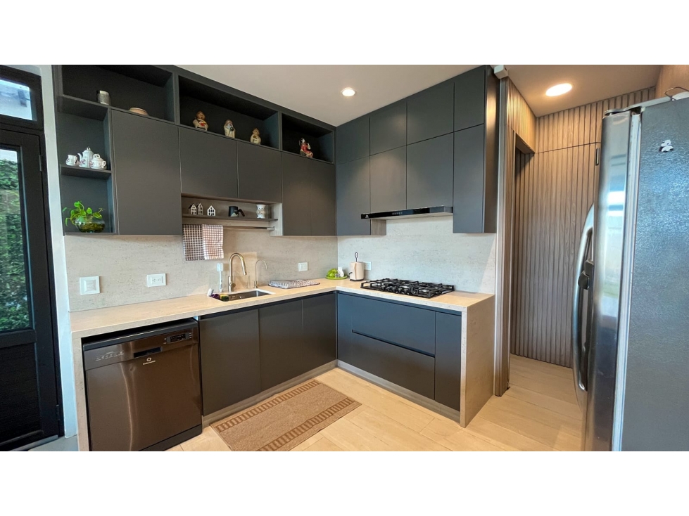 EN VENTA CASA CIUDAD CELESTE, LA ARBOLEDA (Jkcal) — foto 4
