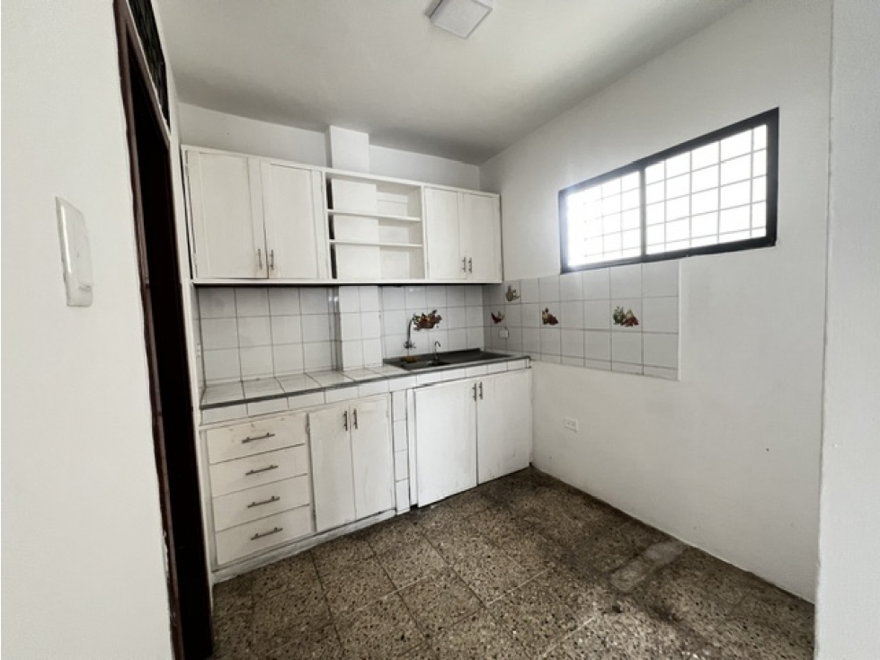 EDIFICIO EN VENTA SIMON BOLIVAR JUNTO MALL DEL SOL ( MACRIS) - 5