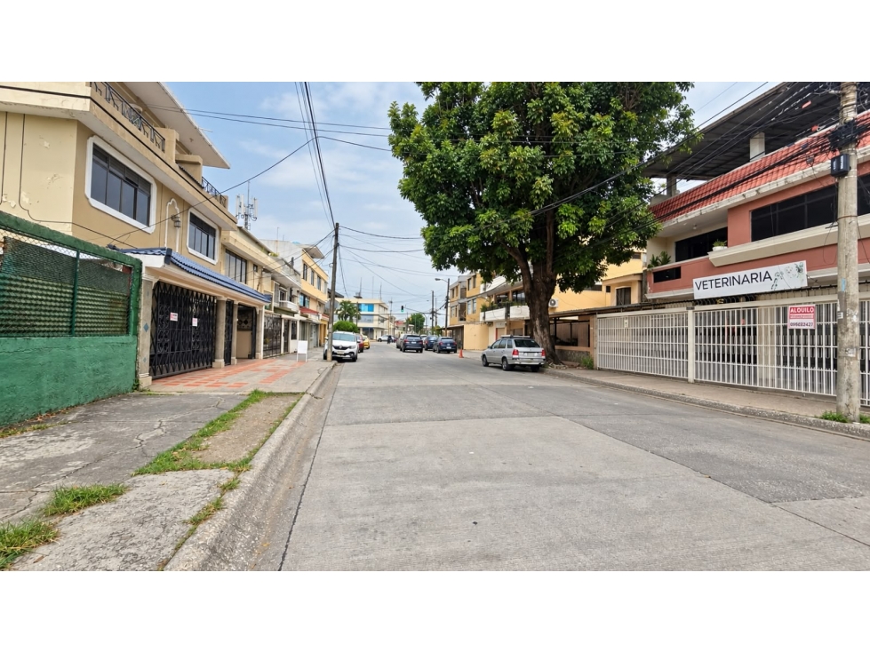 EN ALQUILER TERRENO COMERCIAL CDLA LA GARZOTA (Jkcal) - 5