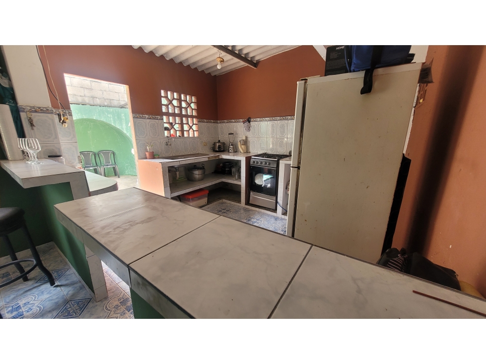 EN VENTA CASA EN URB BEATA MERCEDES MOLINA, NORTE DE GUAYAQUIL (ALCHO) — foto 6