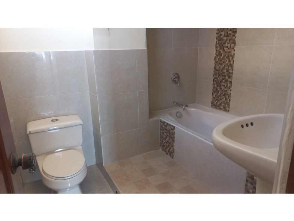 SUITE EN ALQUILER ACUARELA DEL RIO (NORTE DE GUAYAQUIL) SAALV — foto 6
