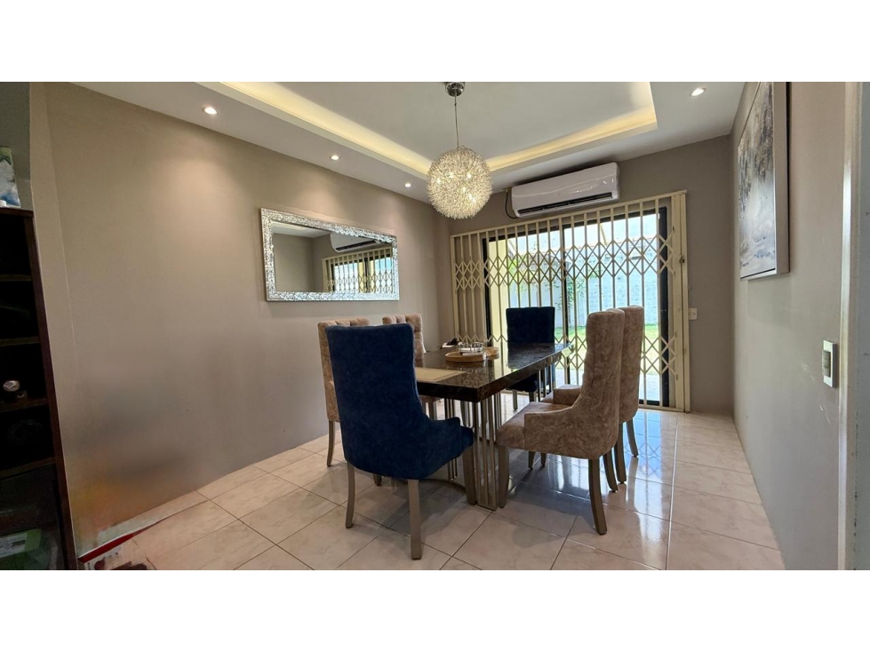 EN VENTA CASA -URBANIZACIÓN CIUDAD SATELITAL LOS ANGELES- (Mervel) — foto 6