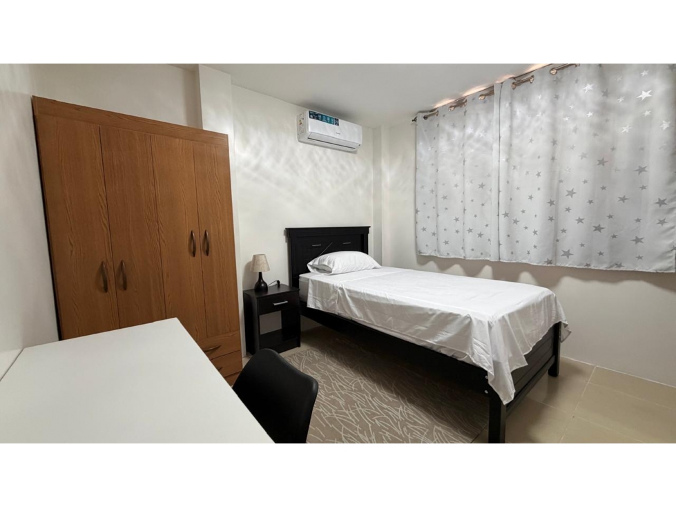 Alquilo Habitaciones, junto a la ECOTEC Samborondón.(LILILO)