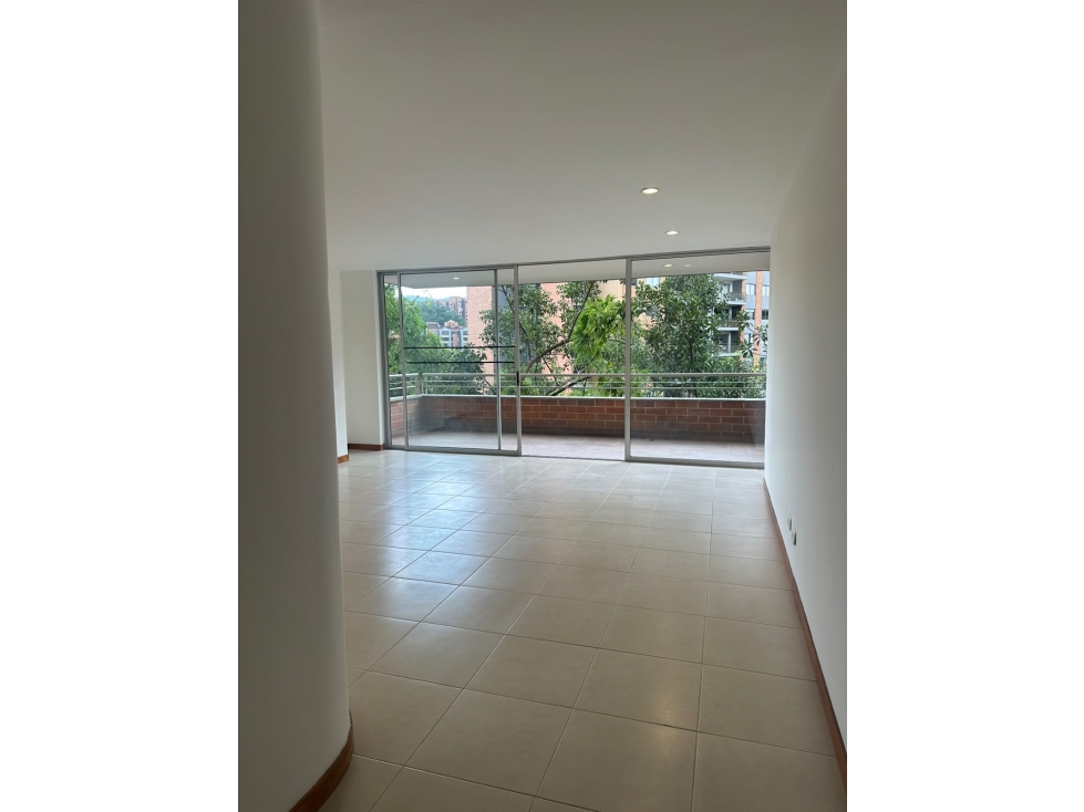 Apartamento en la frontera — foto 2
