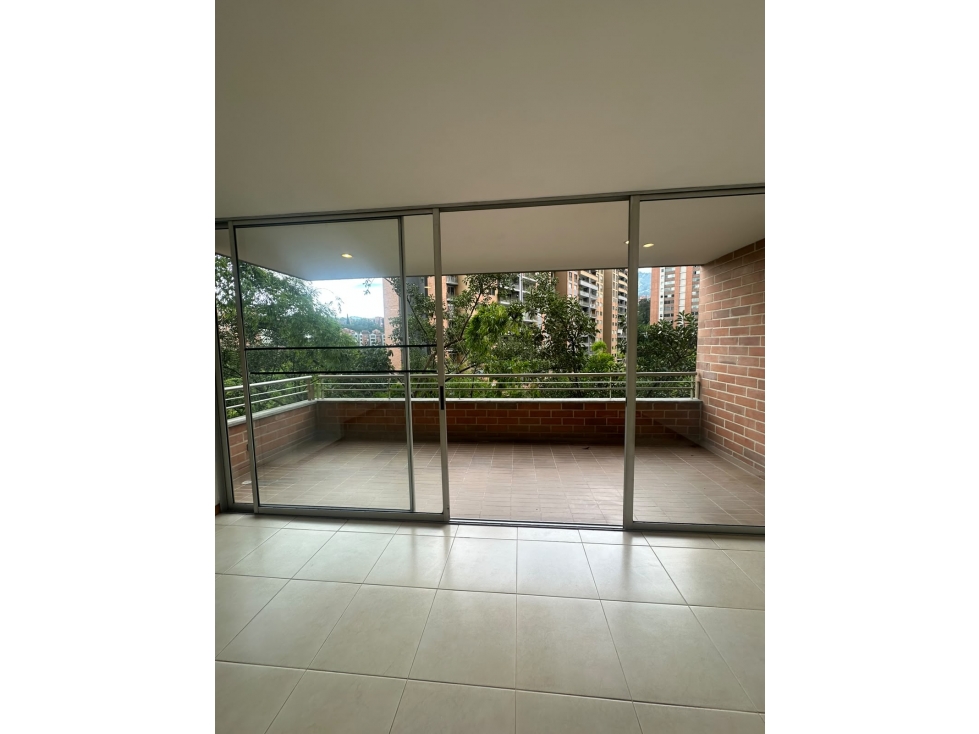 Apartamento en la frontera — foto 3