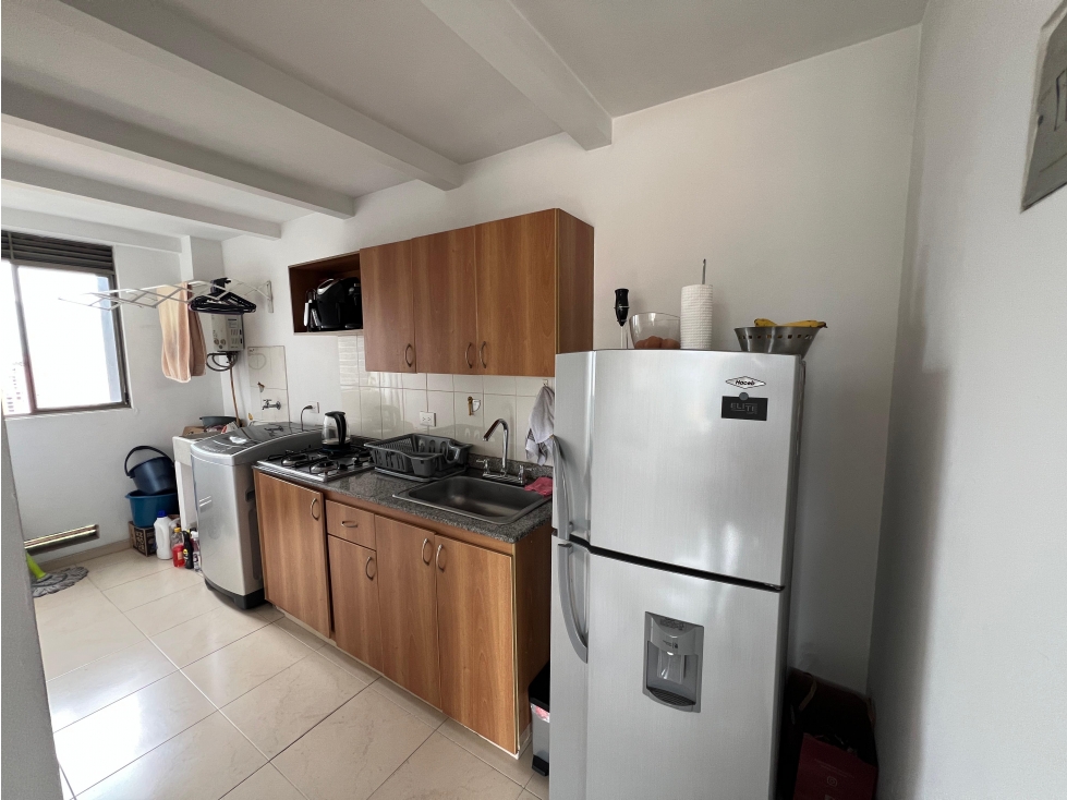 Apartamento con excelente ubicación en el poblado — foto 4
