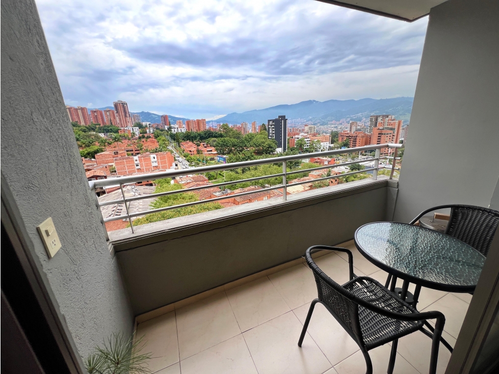 Apartamento con excelente ubicación en el poblado — foto 5