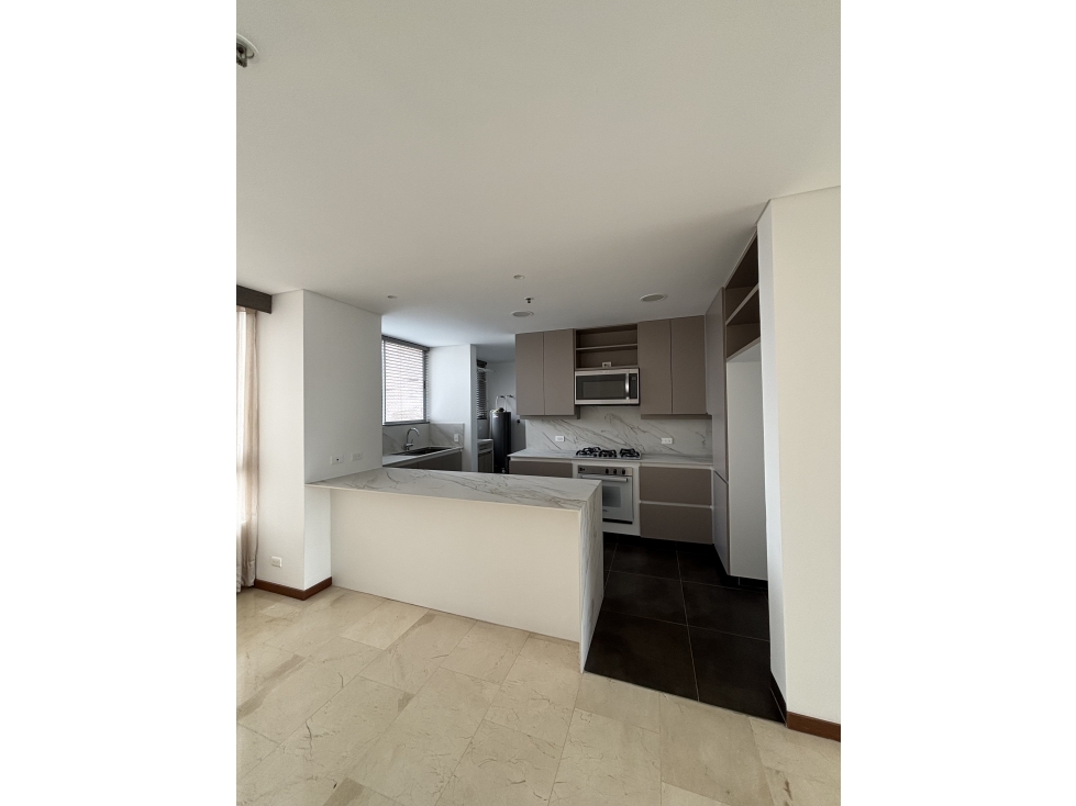 ESPECTACULAR APARTAMENTO En el poblado, Medellín — foto 6
