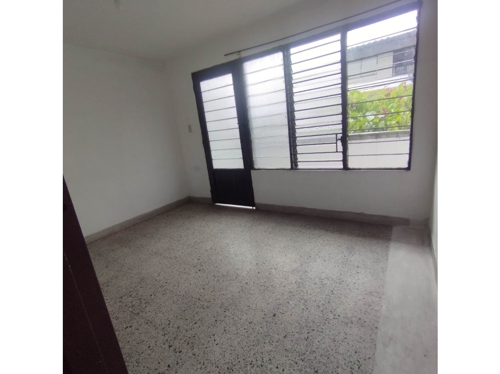 CASA EN VENTA SECTOR SANTAMARIA — foto 2