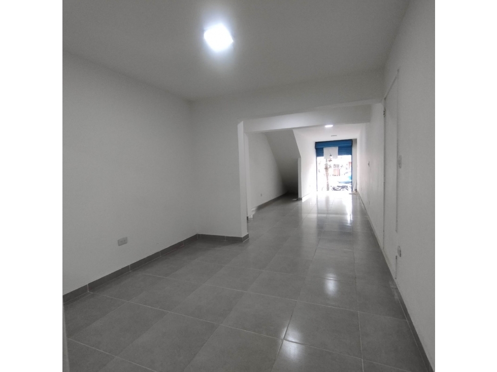 LOCAL EN ARRIENDO SECTOR SANTA MARIA
