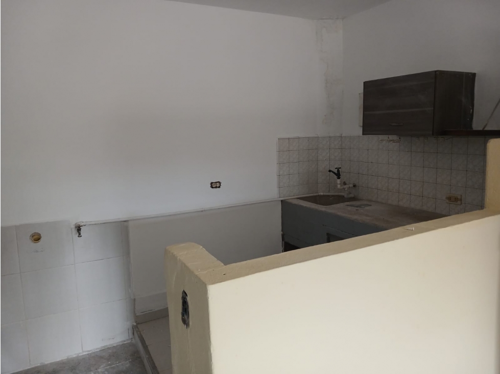 APARTAMENTO EN ARRIENDO SECTOR TRINIDAD — foto 4