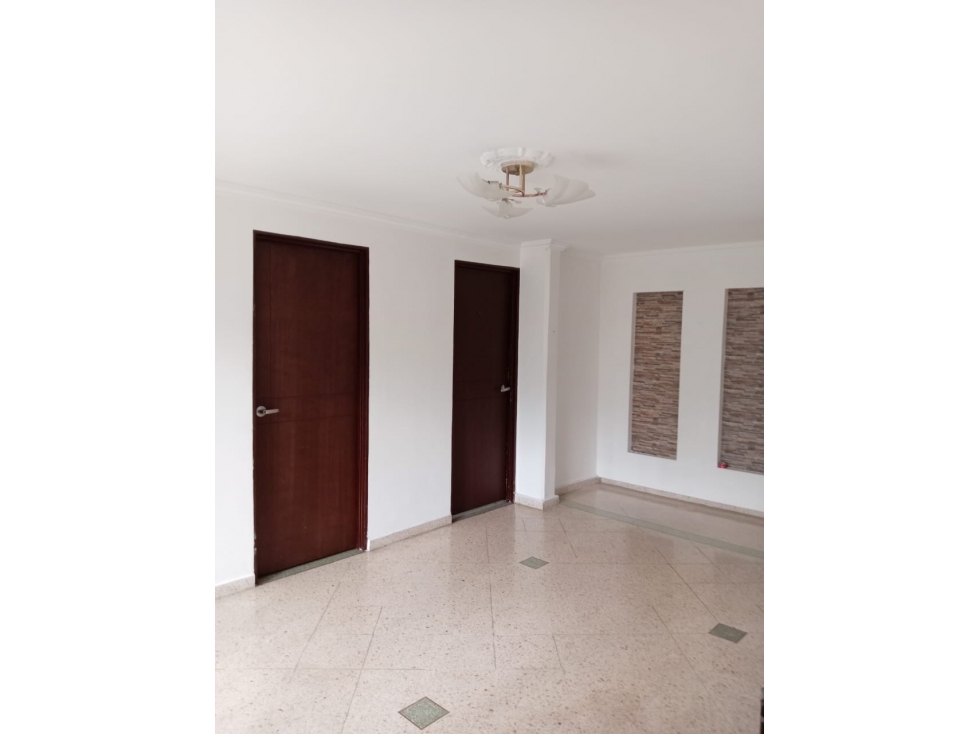 APARTAMENTO EN ARRIENDO SECTOR CAMPO AMOR