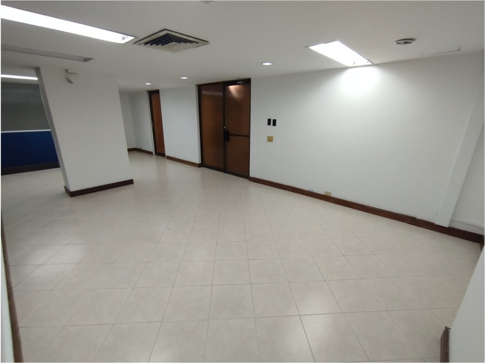 LOCAL EN ARRIENDO POBLADO