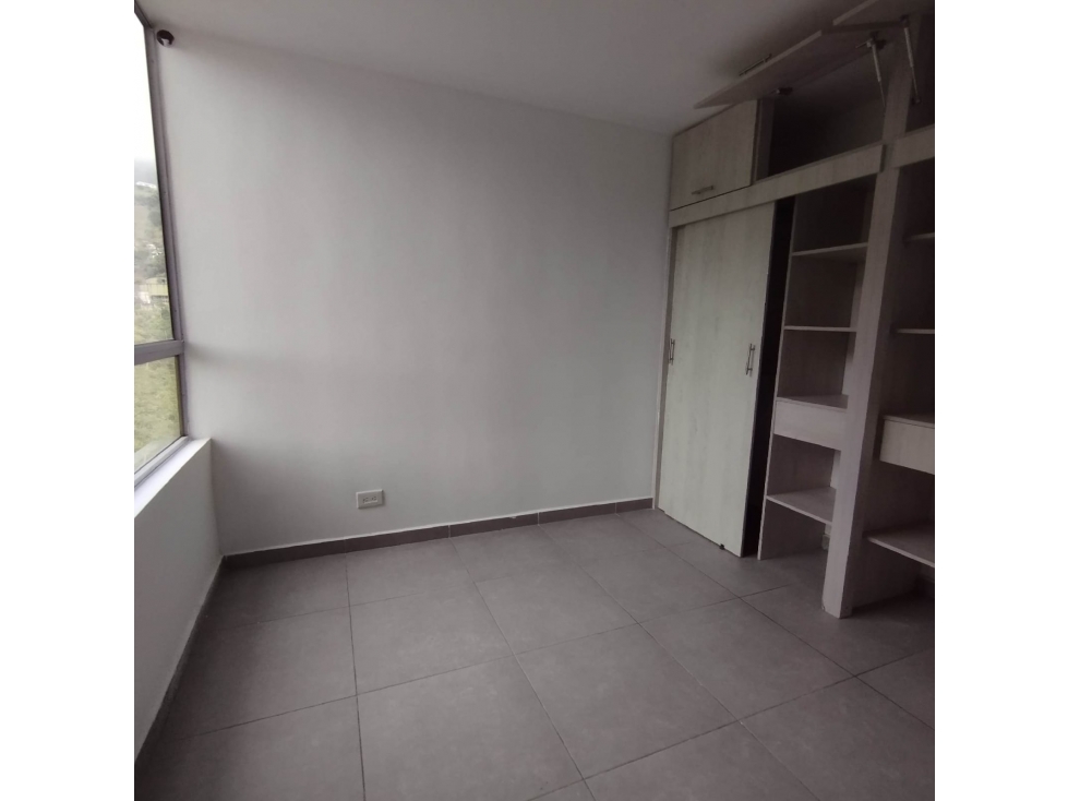 APARTAMENTO EN VENTA SECTOR LA TABLAZA — foto 5