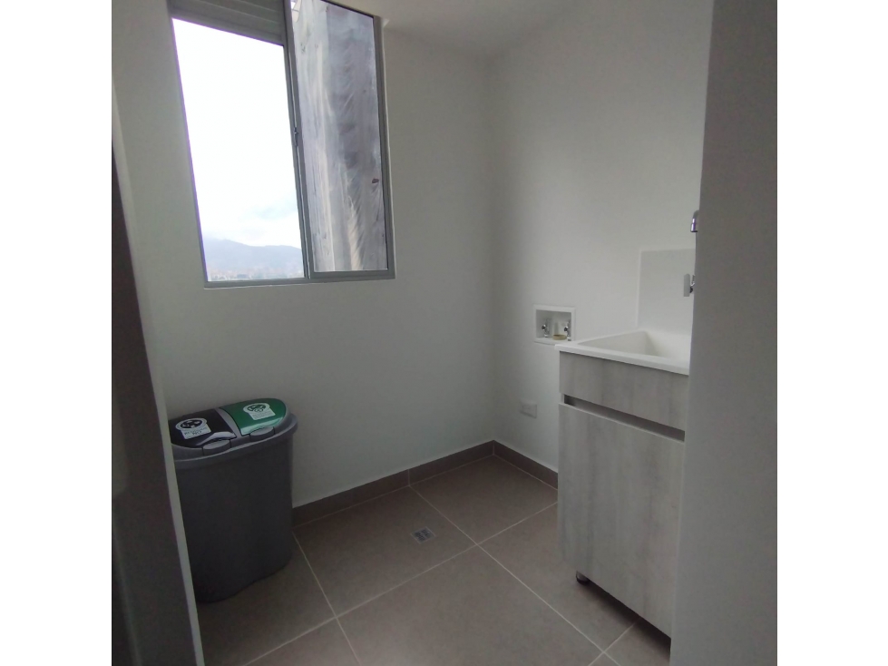 APARTAMENTO EN ARRIENDO SECTOR CIUDAD DEL RIO — foto 5