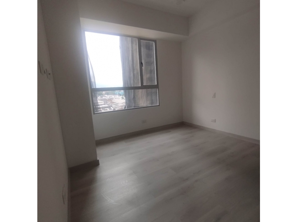 APARTAMENTO EN ARRIENDO SECTOR CIUDAD DEL RIO — foto 3