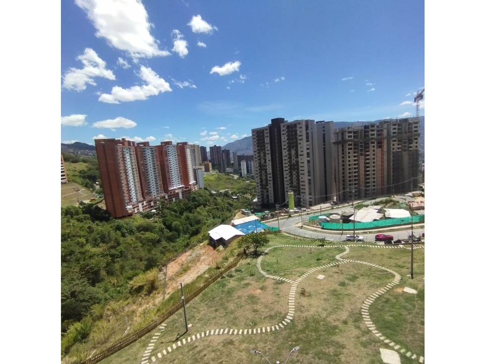 APARTAMENTO EN ARRIENDO SECTOR CALAZANS