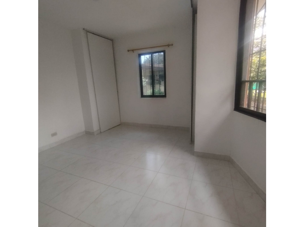 APARTAMENTO EN ARRIENDO SECTOR MANZANARES
