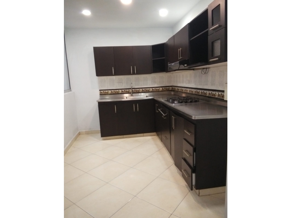 CASA EN ARRIENDO SECTOR BELLO BARRIO OBRERO
