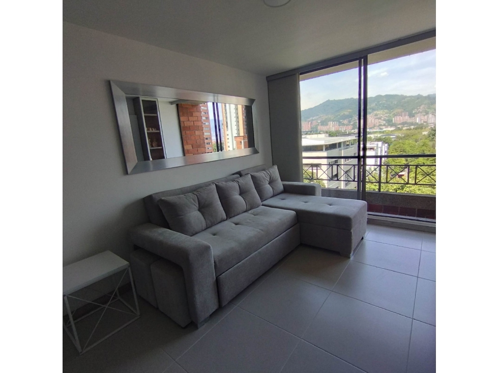 APARTAMENTO EN ARRIENDO SECTOR EL POBLADO — foto 4