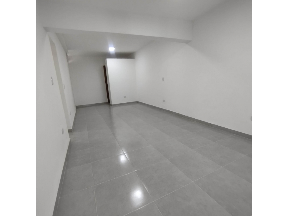 LOCAL EN ARRIENDO SECTOR SANTA MARIA — foto 4