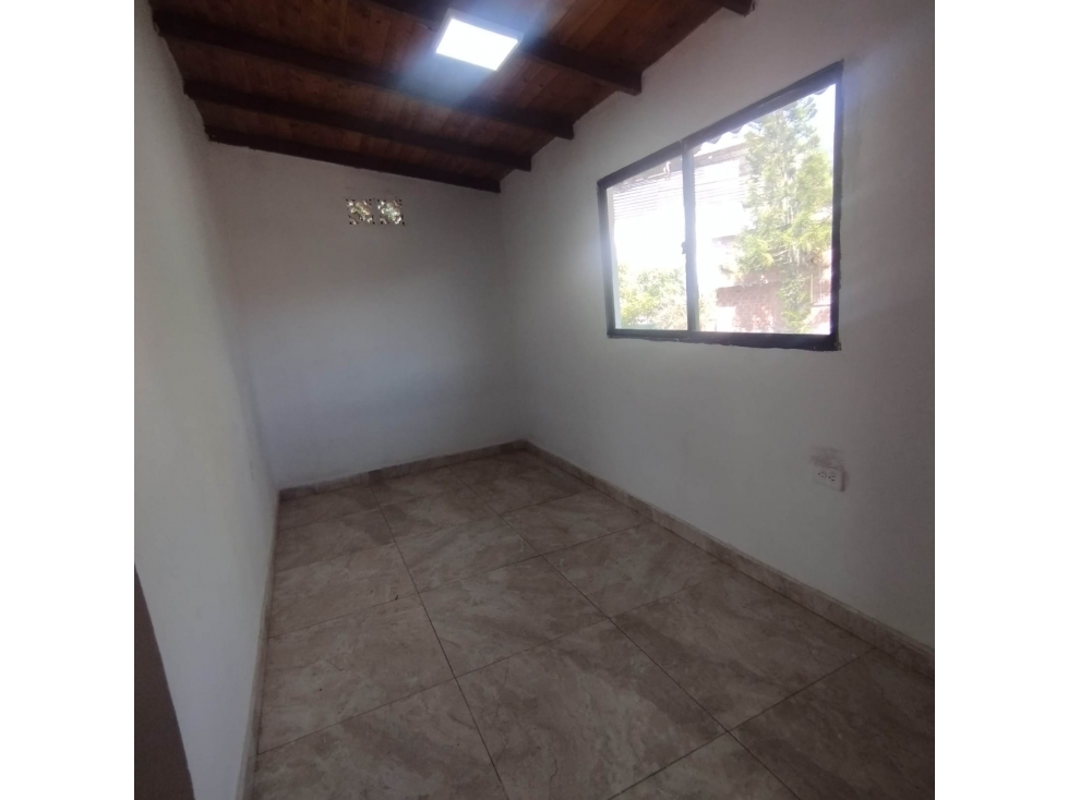 APARTAMENTO EN ARRIENDO SECTOR ANCON — foto 3