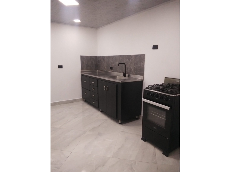 APARTAMENTO EN ARRIENDO SECTOR DOCE DE OCTUBRE — foto 2