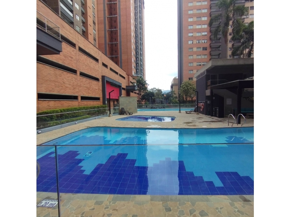 APARTAMENTO EN UNIDAD CERRADA CERCA AL CEIPA EN SABANETA — foto 2