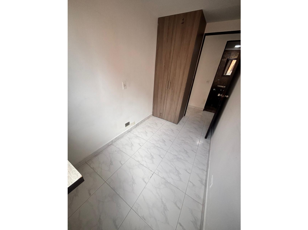APARTAMENTO EN ARRIENDO SECTOR SAN CRISTOBAL — foto 6
