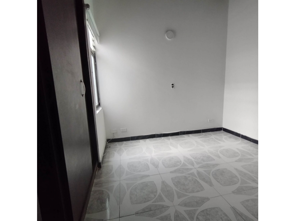 APARTAMENTO EN ARRIENDO SECTOR SANTAMARIA — foto 4