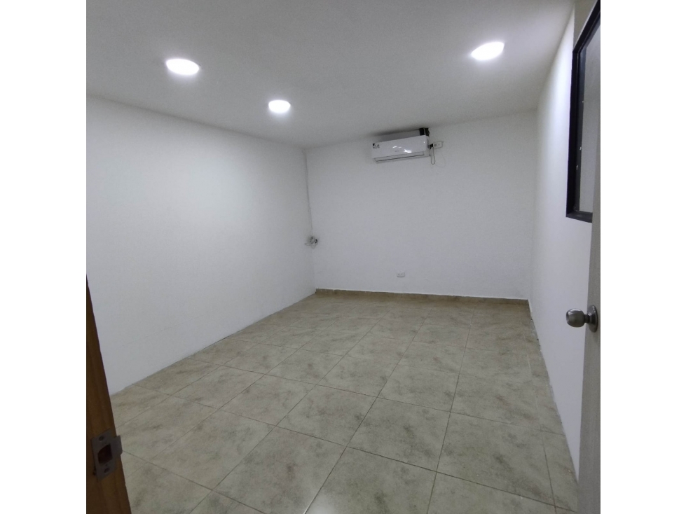 LOCAL EN ARRIENDO SANTAMARIA — foto 4