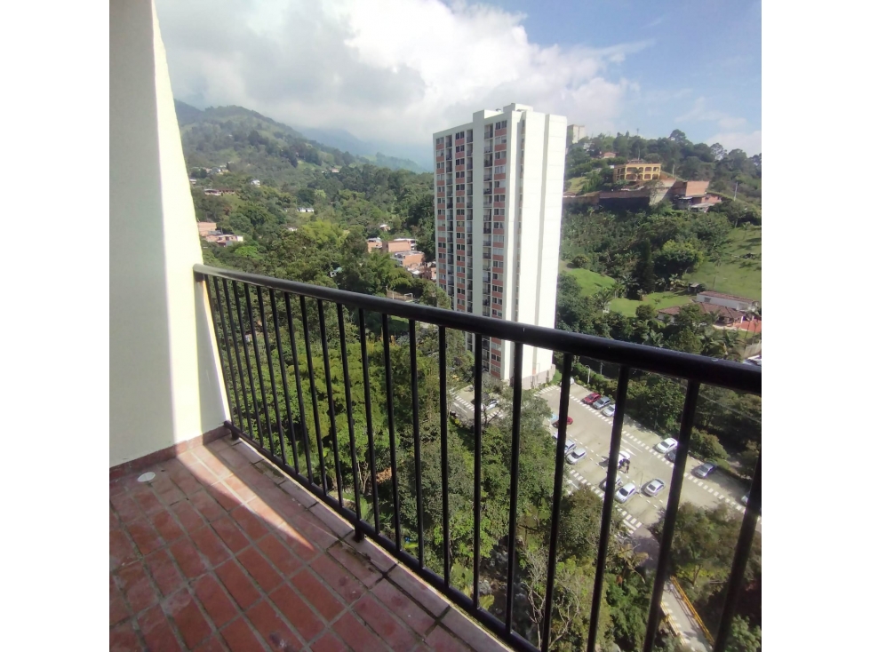 APARTAMENTO EN ARRIENDO SECTOR LA TABLAZA — foto 3