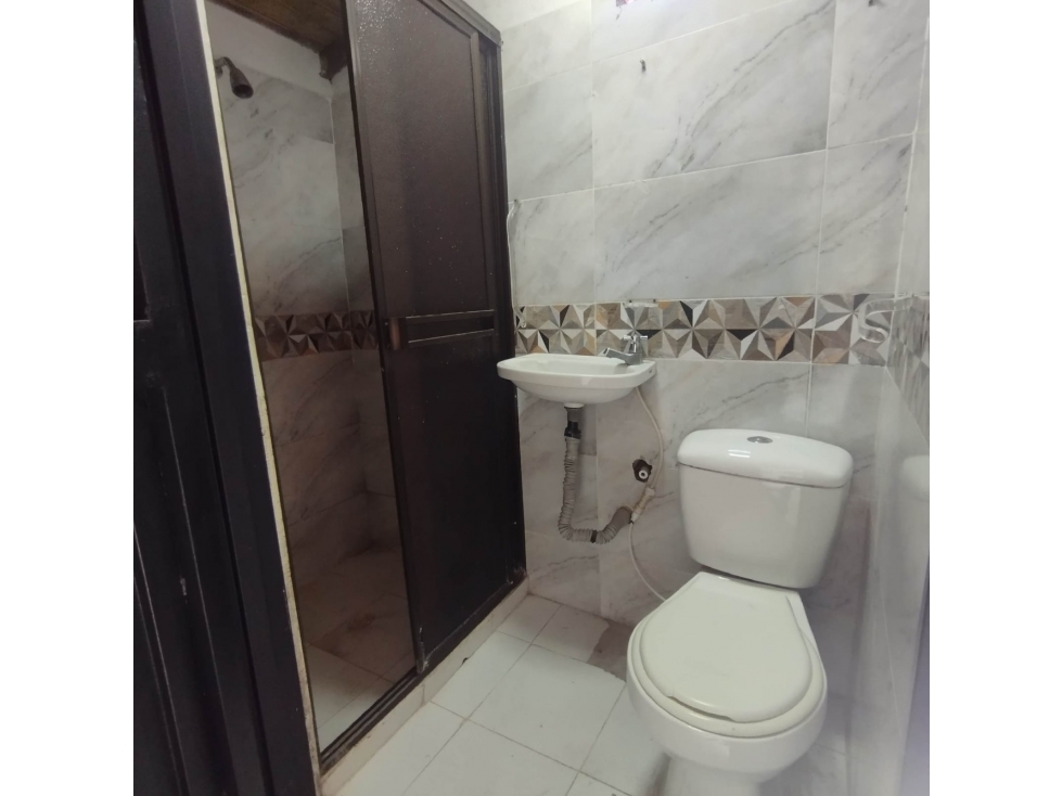 APARTAMENTO EN ARRIENDO SECTOR ANCON — foto 5