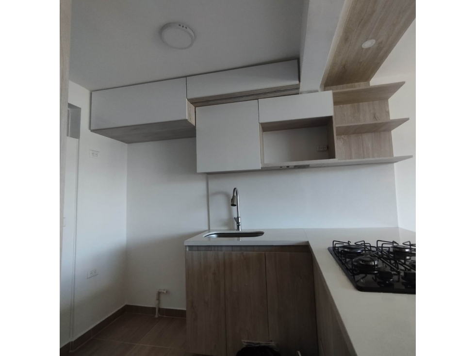 APARTAMENTO EN ARRIENDO SECTOR CALAZANS — foto 3