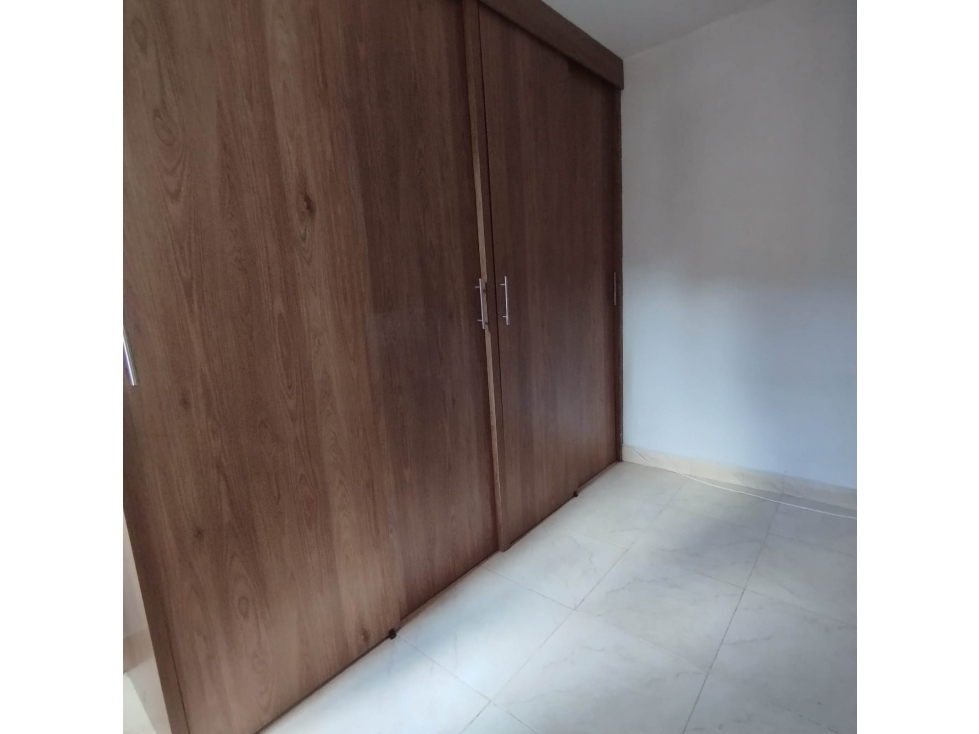APARTAMENTO EN ARRIENDO SECTOR SAN ANTONIO DE PRADO — foto 3