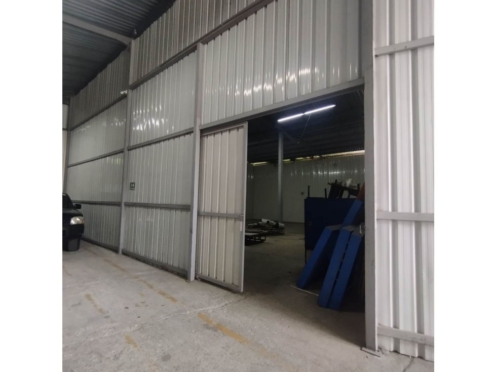 BODEGA EN ARRIENDO EN BELEN AGUAS FRIAS — foto 3