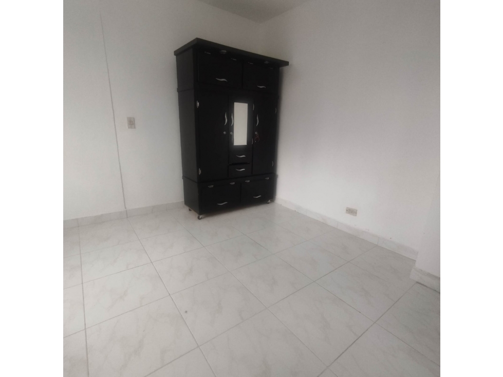 APARTAMENTO EN ARRIENDO SECTOR MANZANARES — foto 3