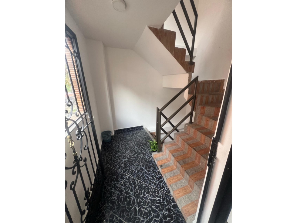 APARTAMENTO EN VENTA SECTOR ENVIGADO SAN RAFAEL — foto 4