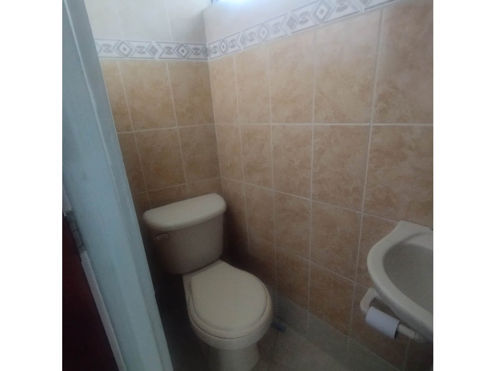 APARTAMENTO EN ARRIENDO SECTOR MANZANARES — foto 4