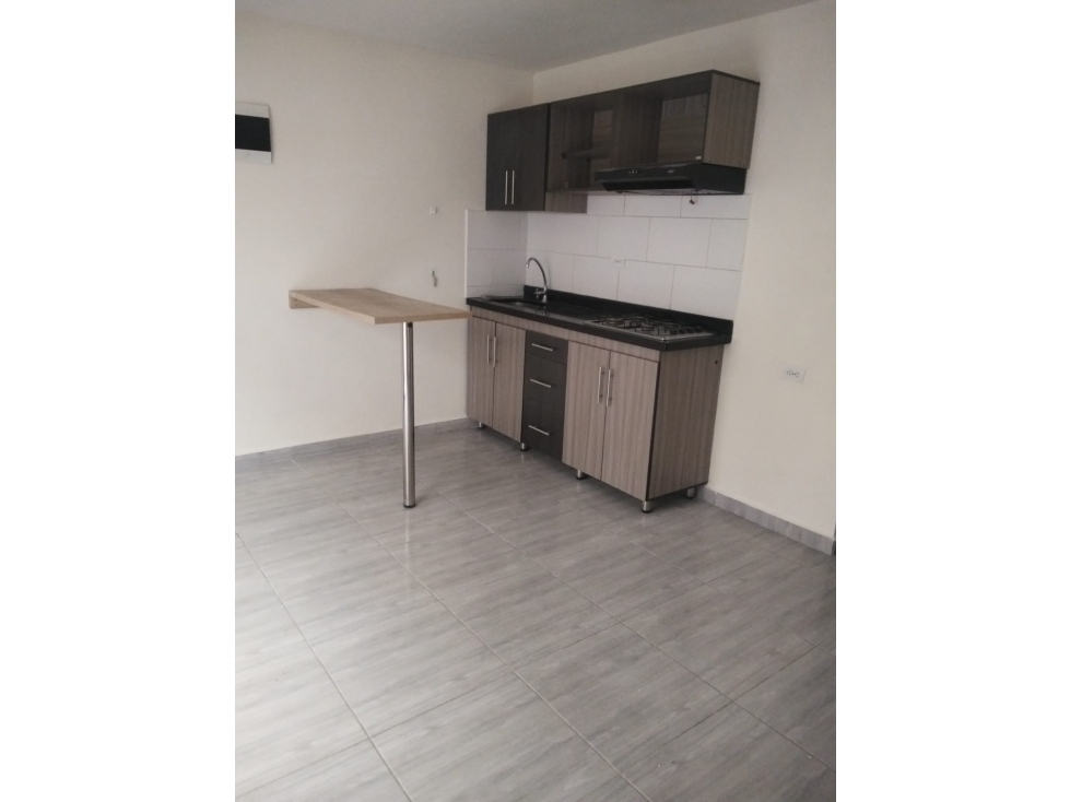 APARTAMENTO EN ARRIENDO SECTOR SAN ANTONIO DE PRADO — foto 4
